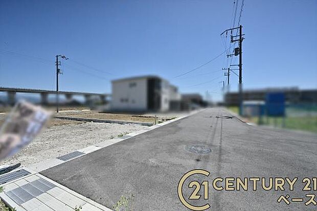 ■現地撮影写真■閑静な住宅地で穏やかな暮らしをスタート！