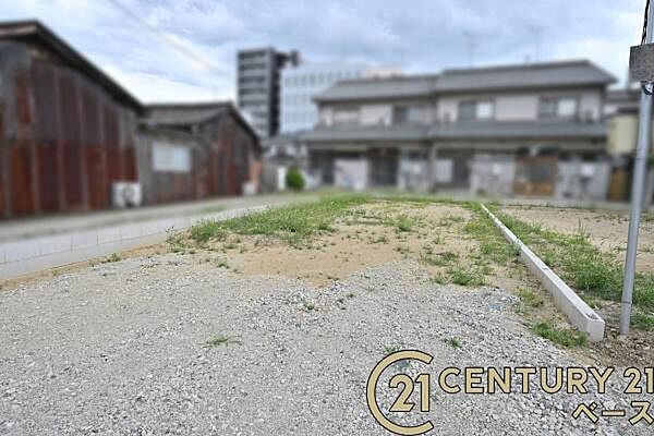 ■現地撮影写真■耐震等級3の地震に強い安心の邸宅！雨で汚れを洗い流してくれるセルフクリーニング機能付き外壁！お気軽にお問い合わせください！■