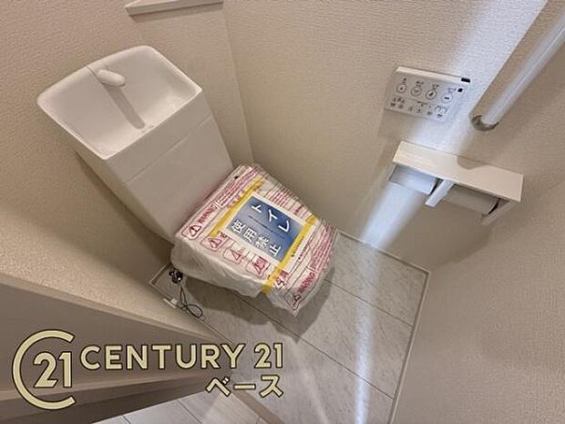 ■2階にもウォシュレット付きのお手洗いございます!