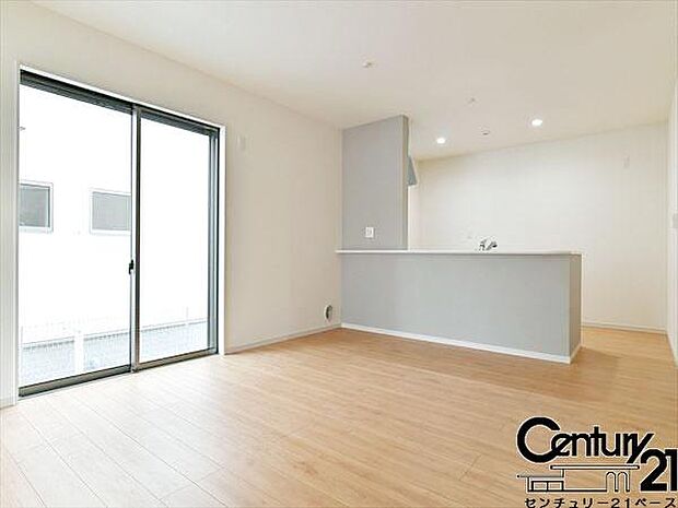 ■ペアガラス使用で結露の心配もありません！■