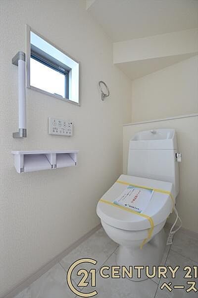 ■フチなし＆トルネード洗浄でお掃除も楽らく！ウォシュレット付きです！■