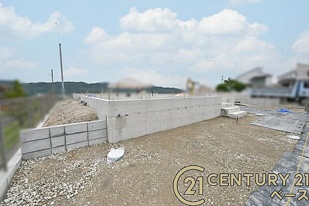 ■現地撮影写真■制震装置(SAFE365)搭載!制震+耐震の地震に強い安心の邸宅!お気軽にお問い合わせ下さい!