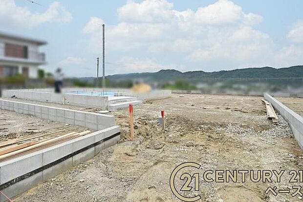 ■現地撮影写真■制震装置(SAFE365)搭載!制震+耐震の地震に強い安心の邸宅!お気軽にお問い合わせ下さい!