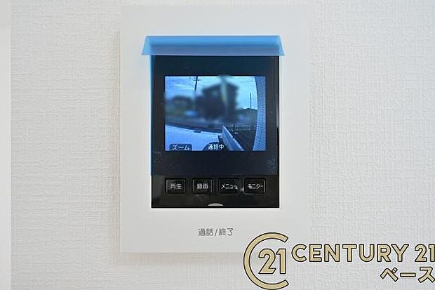 ■TVモニター付きインターホンで防犯対策もバッチリ。来客も一目でわかり安心です。■