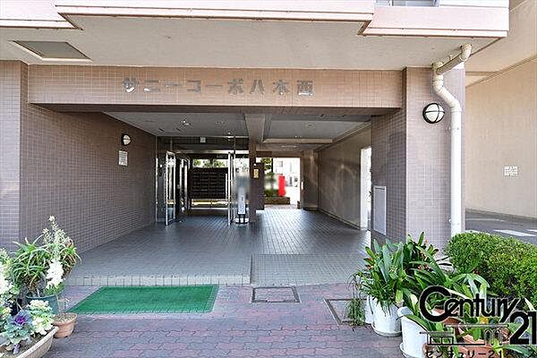 ■現地撮影写真■マンション正面出入口です！