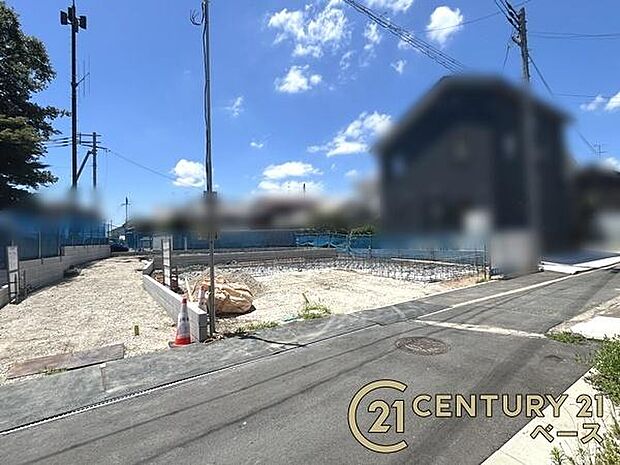■現地撮影写真■耐震等級3の地震に強い安心の邸宅！雨で汚れを洗い流してくれるセルフクリーニング機能付き外壁！お気軽にお問い合わせください！■