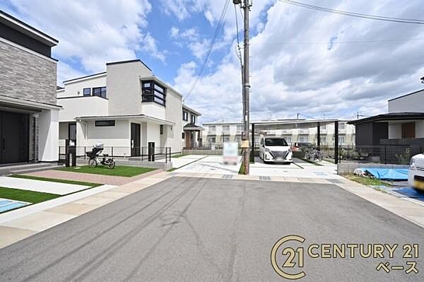 ■現地撮影写真■落ち着いた雰囲気の閑静な住宅地内です！
