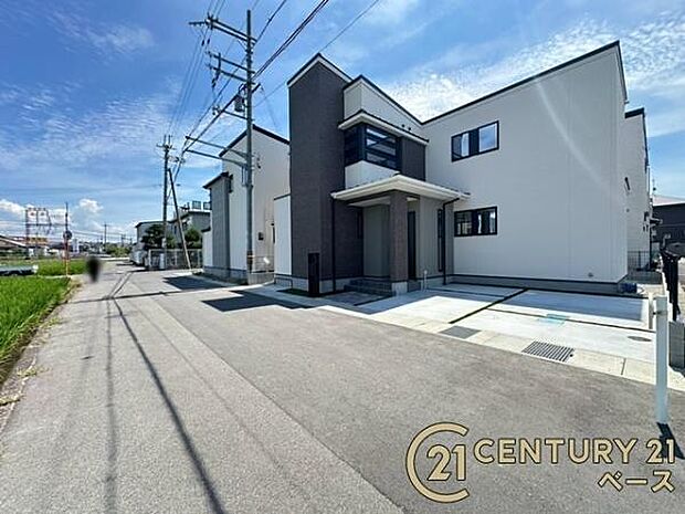 ■現地撮影写真■小・中学校が徒歩圏内に近接！お子様の通学も安心のエリア！