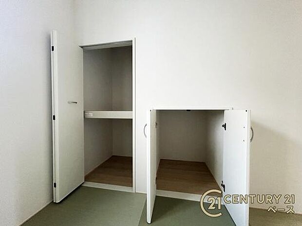 ■和室にはたっぷり収納できる押入完備です！
