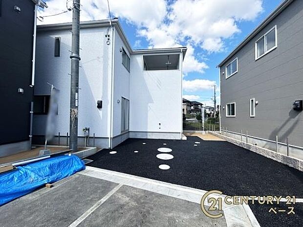 ■現地撮影写真■制震装置(SAFE365)搭載!制震+耐震の地震に強い安心の邸宅!お気軽にお問い合わせ下さい!