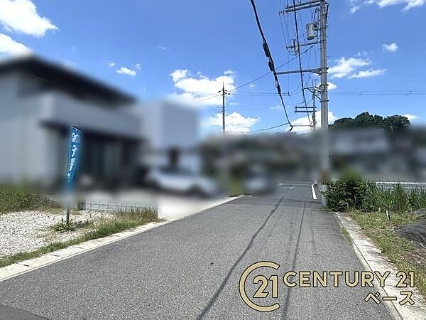 ■現地撮影写真■ 前面道路は6ｍ以上と広くゆったりしています！