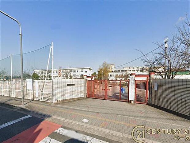 田原本町立田原本小学校まで1000m