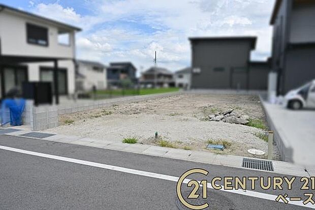 ■現地撮影写真■敷地面積約61.4坪と広々！