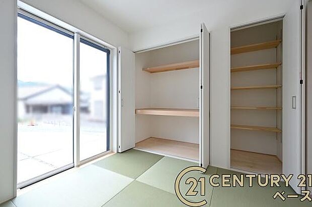 ■現地撮影写真■和室にはたっぷり収納できる収納完備です!