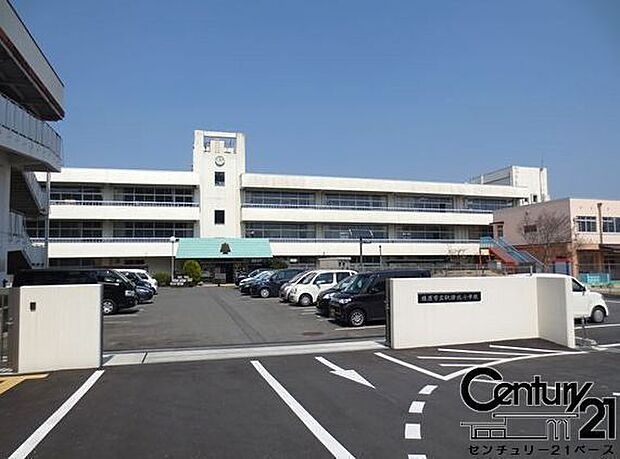 橿原市立畝傍北小学校まで500m