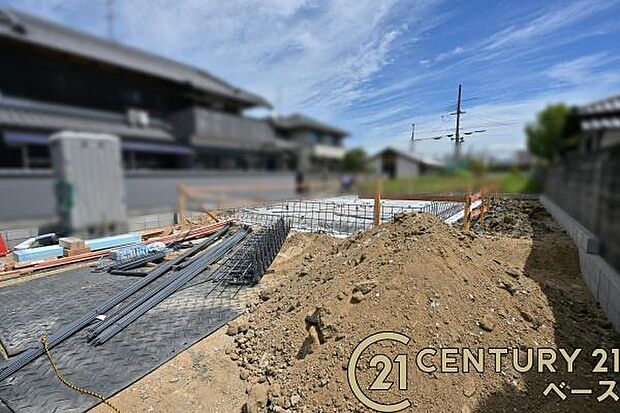 ■現地撮影写真■駐車スペース3台完備です!