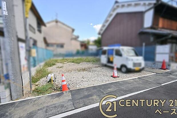 ■現地撮影写真■駐車スペースは2台完備!
