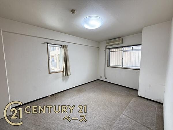■2面採光で明るい雰囲気のお部屋です！