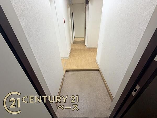 ■すっきりとした明るい玄関が家族やお客様を迎えてくれます！