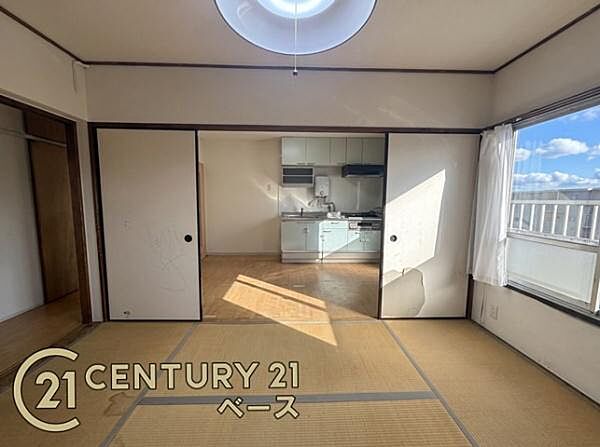 ■現地撮影写真■客間としても活躍しそうな和室です！