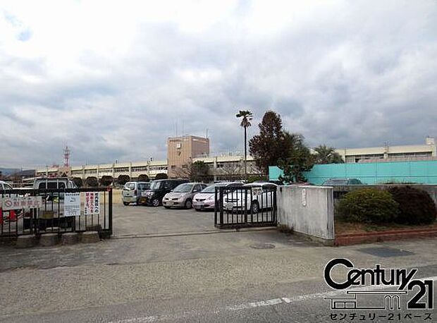 大和郡山市立郡山南小学校まで750m