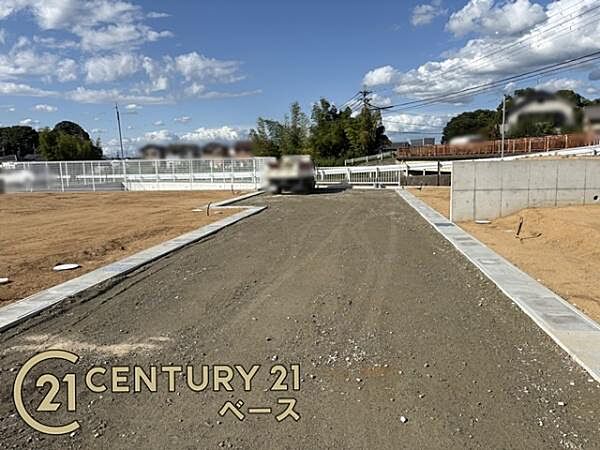 ■現地撮影写真■市役所が徒歩圏内に近接しています。