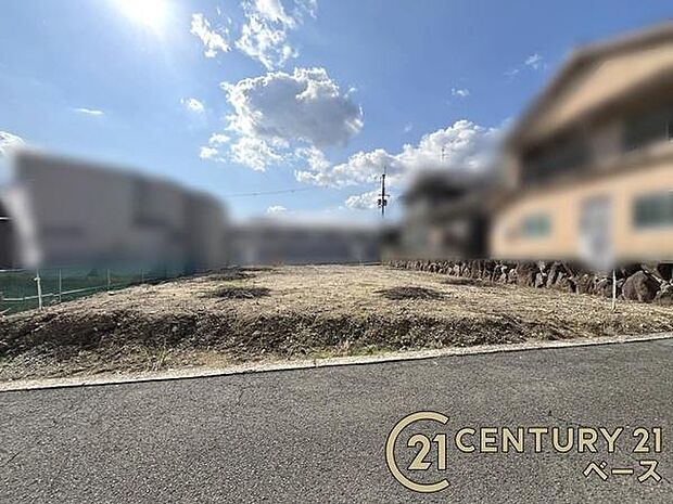 ■現地撮影写真■建物面積60坪以上と広々!