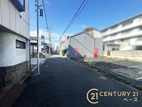 小・中学校まで徒歩圏内とお子様の通学も安心！