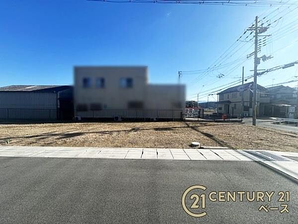 ■現地撮影写真■敷地面積約60坪とゆとりある広さ！