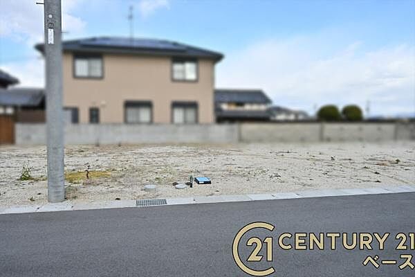 ■現地撮影写真■小中学校まで徒歩圏内でお子様も安心！