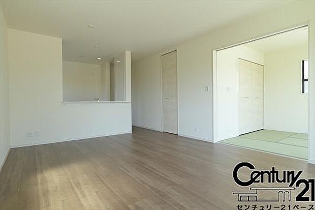 ■ペアガラス使用で結露の心配もありません!■