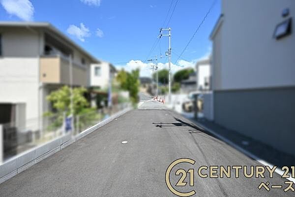 ■現地撮影写真■コンビニが徒歩圏内に近接しています。