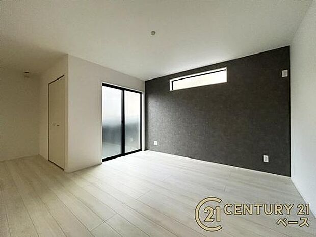 ■居室のサッシにはLOW-Eペアガラスを採用!高い断熱性による省エネと結露対策に有効です!■