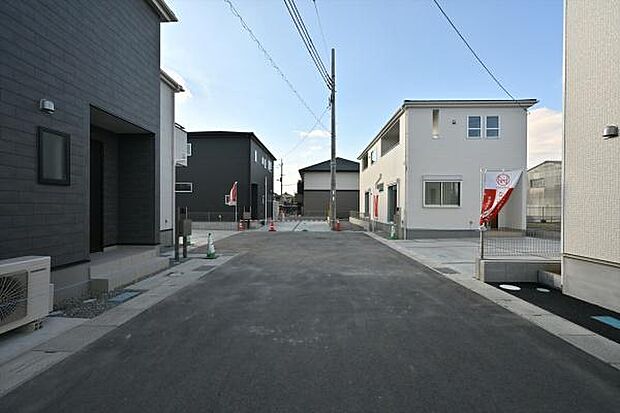 小学校が徒歩5分!子育て家族も安心のエリア!