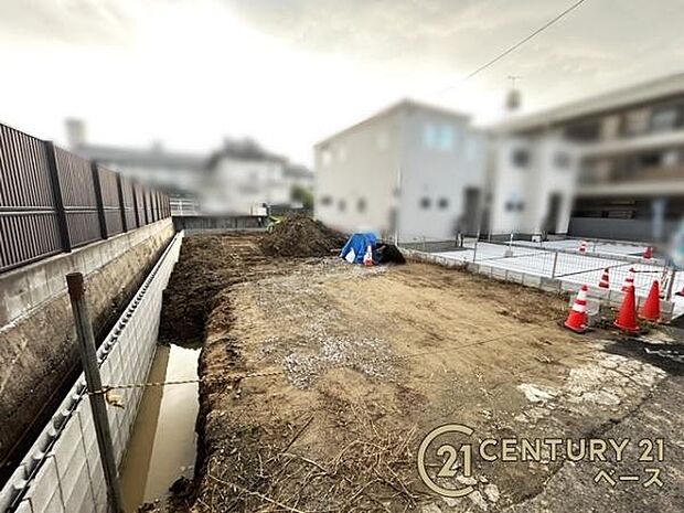 敷地面積約53坪あり、日当たり良好です!