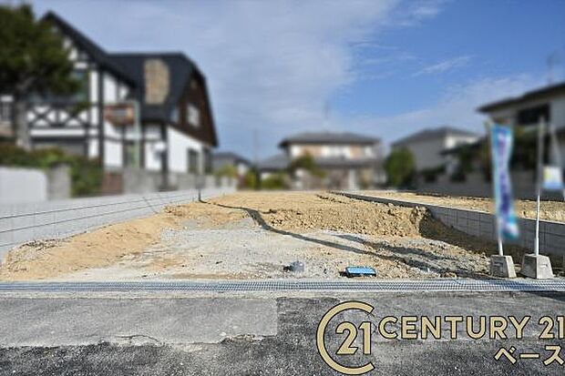 ■現地撮影写真■閑静な住宅地内でのびのび穏やかな新生活！