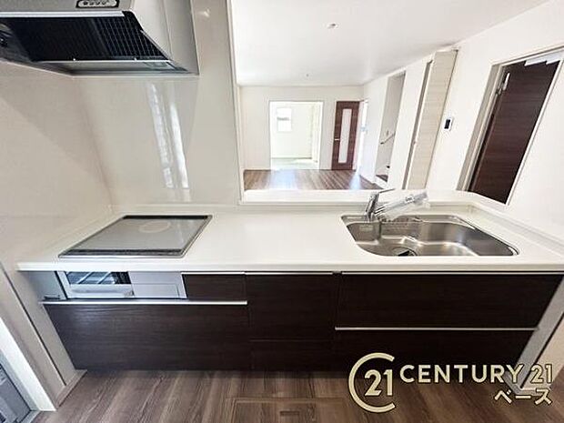 ■収納力と使いやすさを追求したシステムキッチンです!■