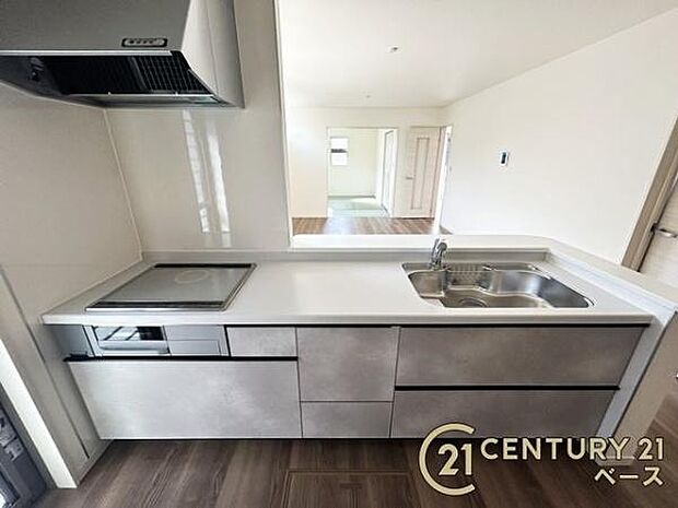 ■収納力と使いやすさを追求したシステムキッチンです!■