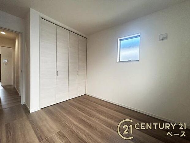 ■現地撮影写真■使い勝手の良い広々とした洋室です!