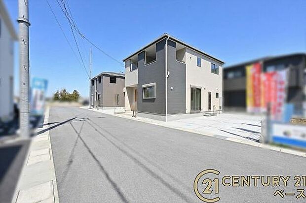 ■現地撮影写真■小・中学校まで徒歩圏内とお子様の通学も安心!