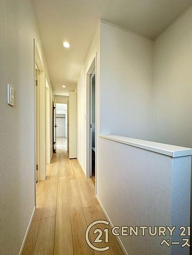 ■現地撮影写真■こちらは2階廊下部分です!