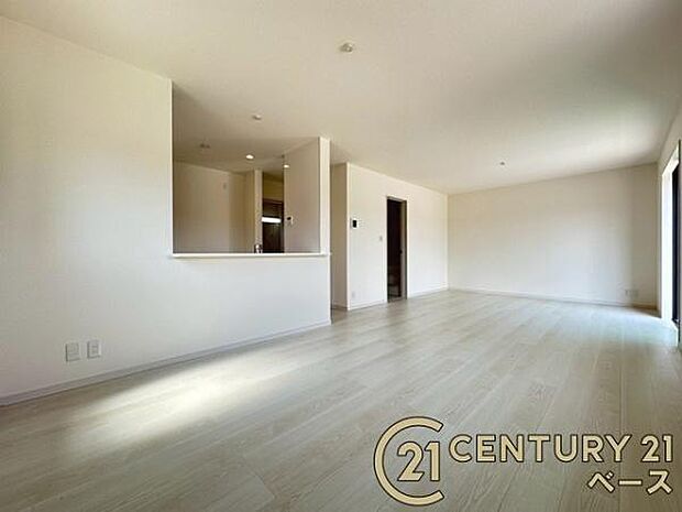 ■ペアガラス使用で結露の心配もありません!■