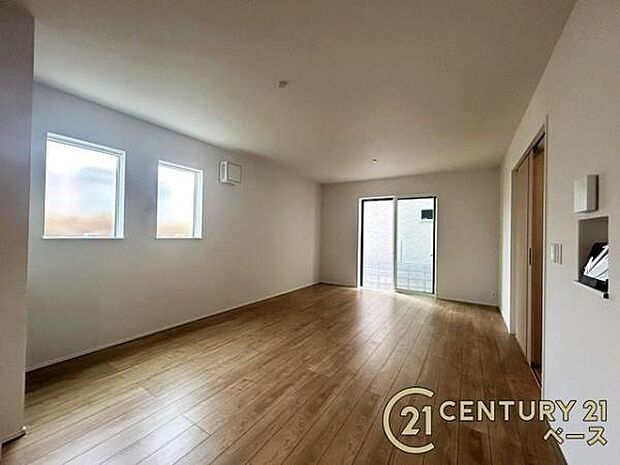 ■家計と環境に優しい!一部窓には断熱性・保温性に優れたペアガラスを使用しています!■