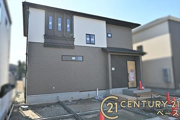 ■現地撮影写真■小学校が徒歩9分に近接!子育て家族も安心のエリア!