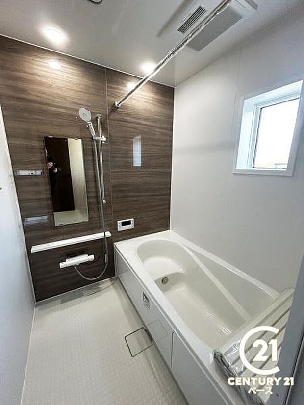 ■ゆったり1坪サイズの浴室!キッチンとの通話機能もあり、コミュニケーションも充実!■