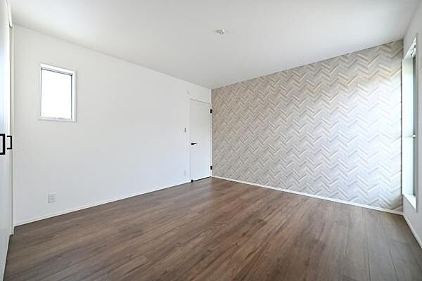 ■バルコニーに面した開放感のあるお部屋です！