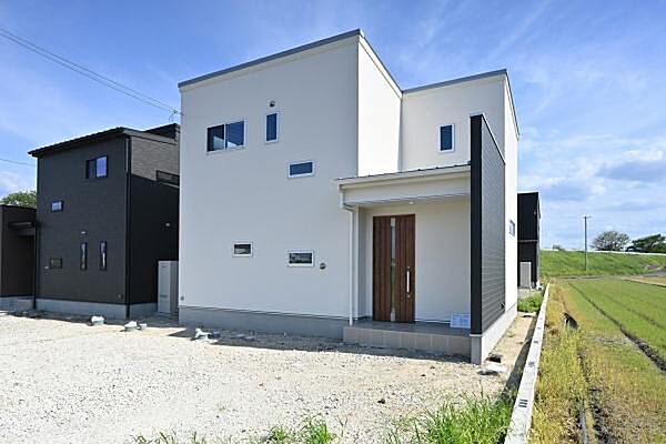 ■現地撮影写真■新生活におすすめ！利便性の良いエリアです！