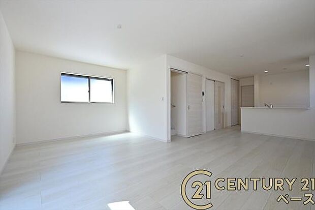 ■現地撮影写真■家族団欒も快適なダイニングスペース!