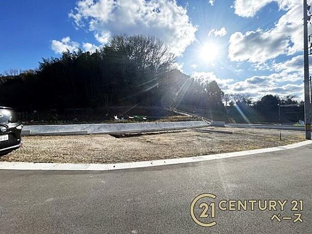 ■現地外観写真■敷地面積約43坪のゆとりのある広さです!