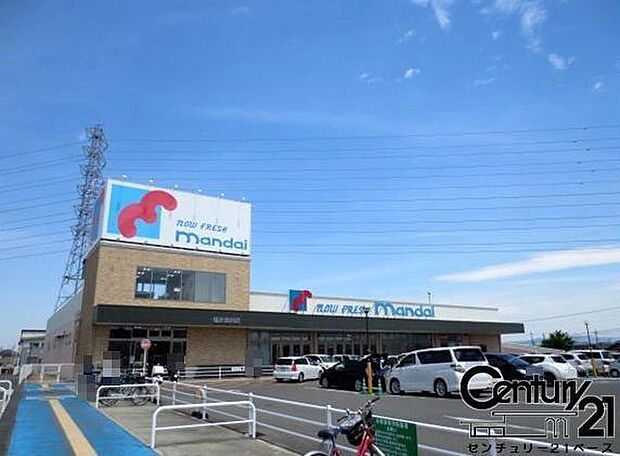 万代新庄花内店まで1863m